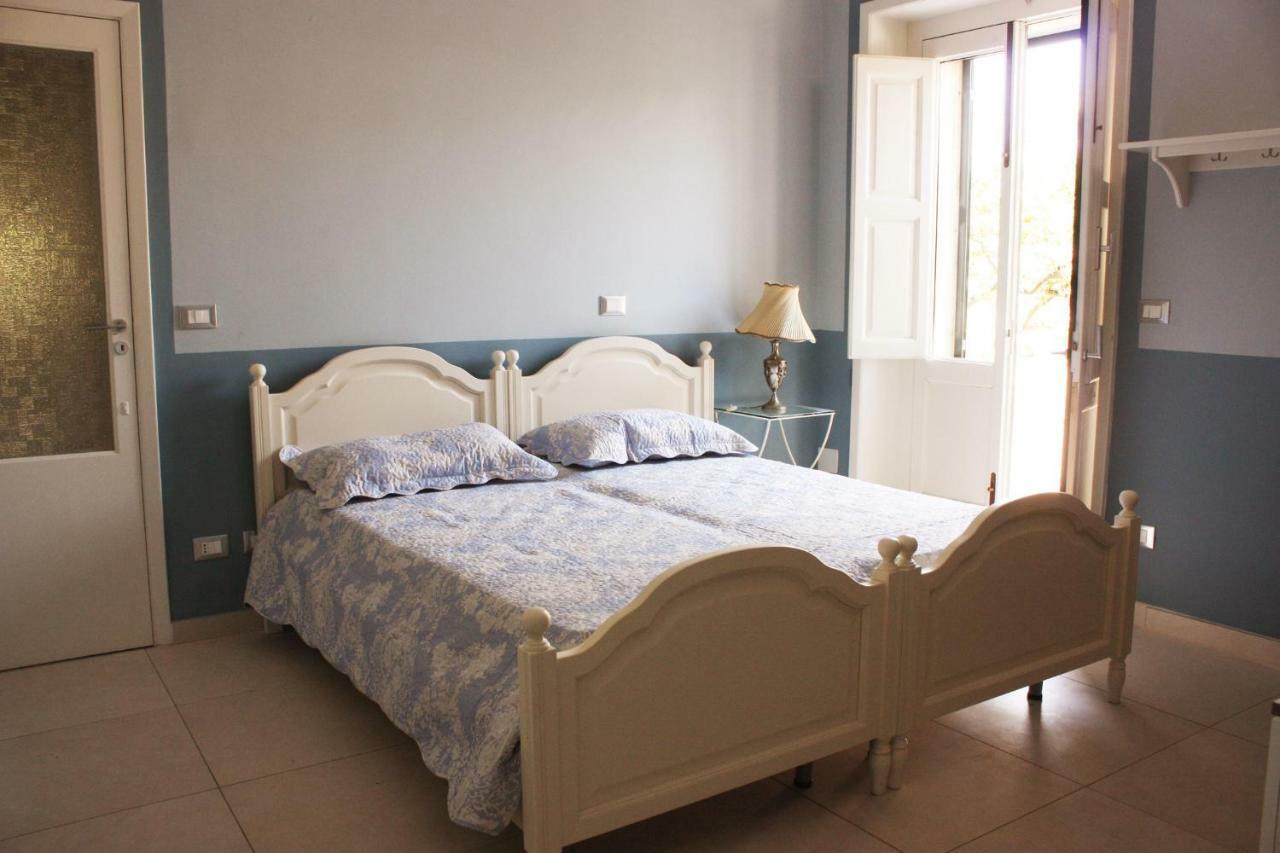 Il Punto A Maglie Hotel ภายนอก รูปภาพ
